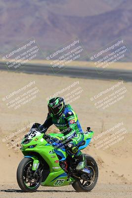 media/Mar-21-2025-CVMA Friday Practice (Fri) [[30cd4fe323]]/3-Racer 2/Session 4 (Turn 10)/